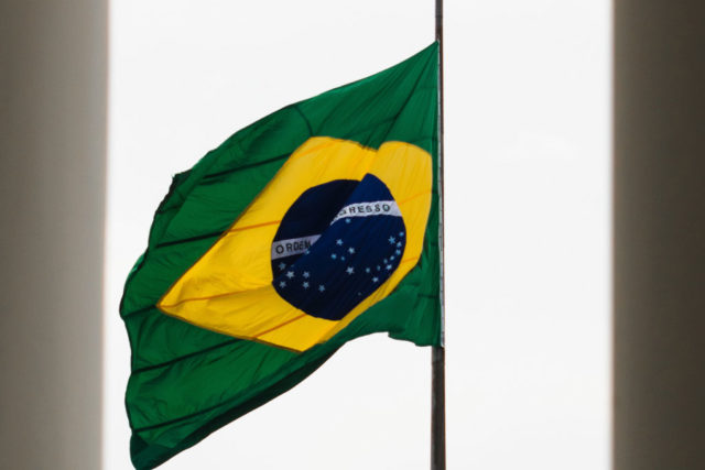 Comunidade Brasileira nos EUA: Quantos são e onde estão os brasileiros?